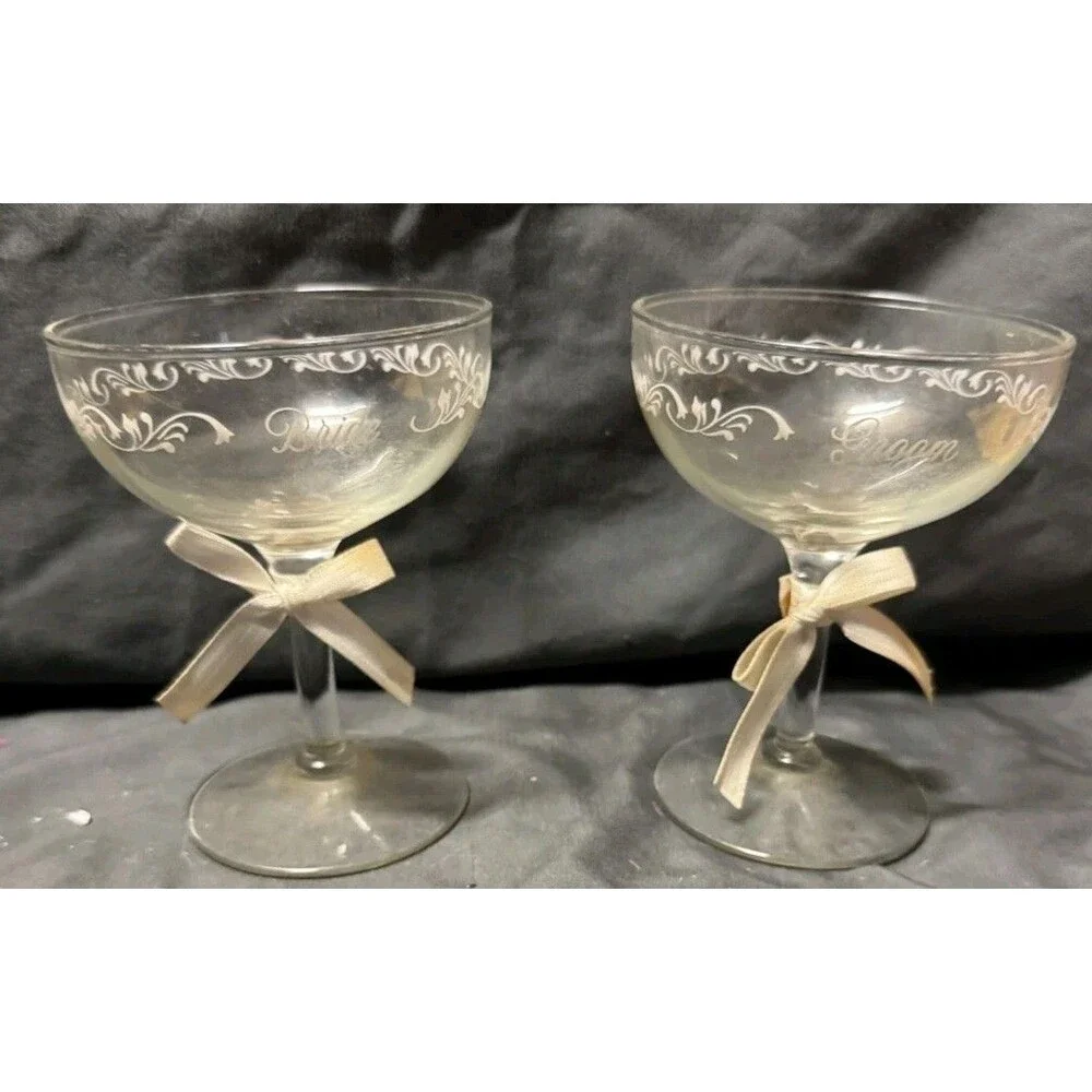 Vintage Bride Groom Wedding Champagne Coupe Glasses Set of 2 Toasting White Bows
